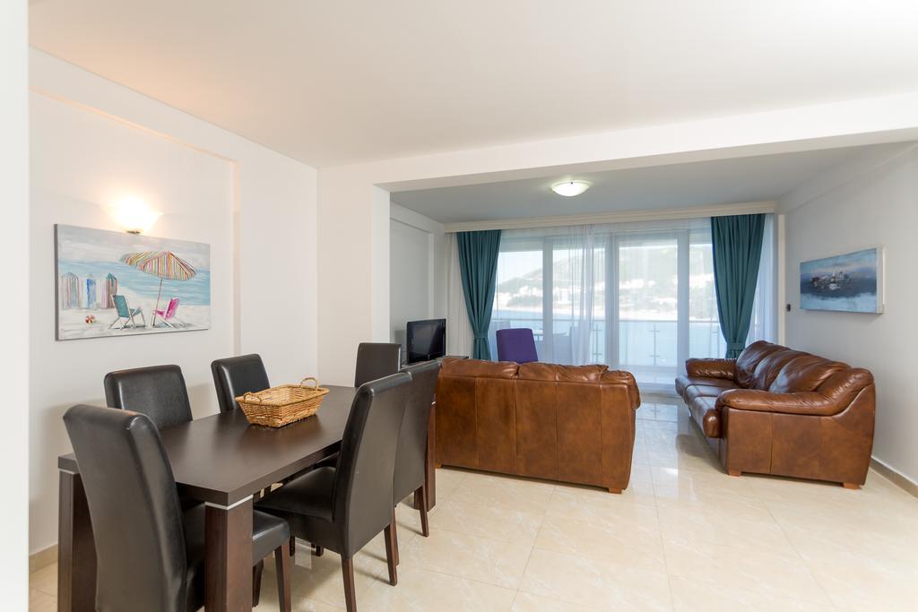 Adriatic Raf Apartments Budva Eksteriør bilde